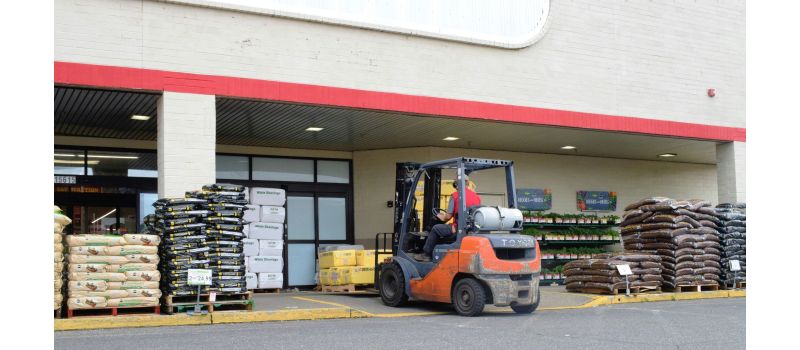 Types of Forklifts and Their Uses