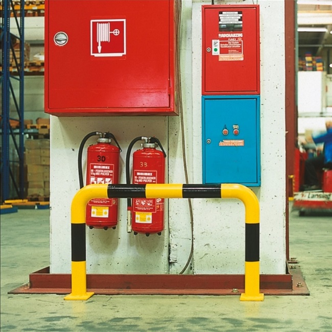 Black Bull Steel Collision Protection Guard - 600 x 1000mm - Yellow and Black