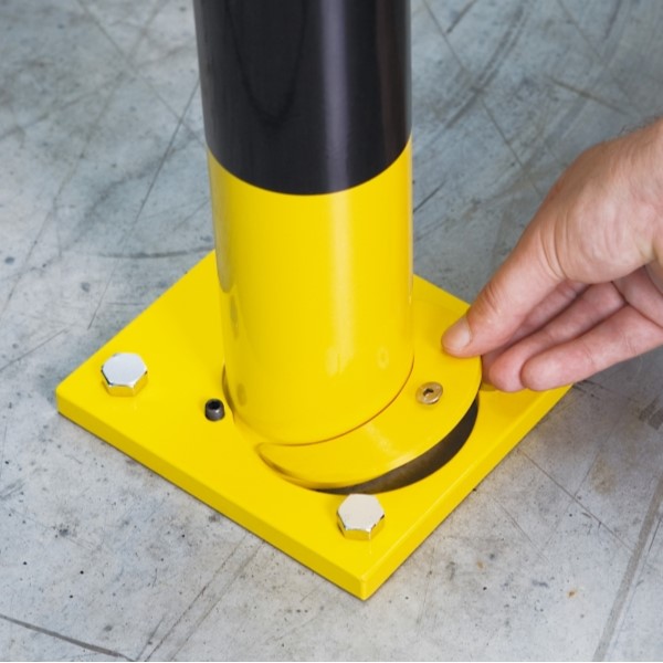 Black Bull Removable Steel Collision Protection Guard - 600 x 1000mm - Yellow and Black