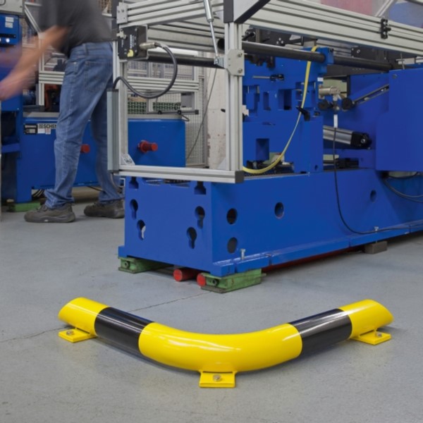 Black Bull Corner Collision Protection Bars - 86 x 638 x 638mm - Yellow and Black