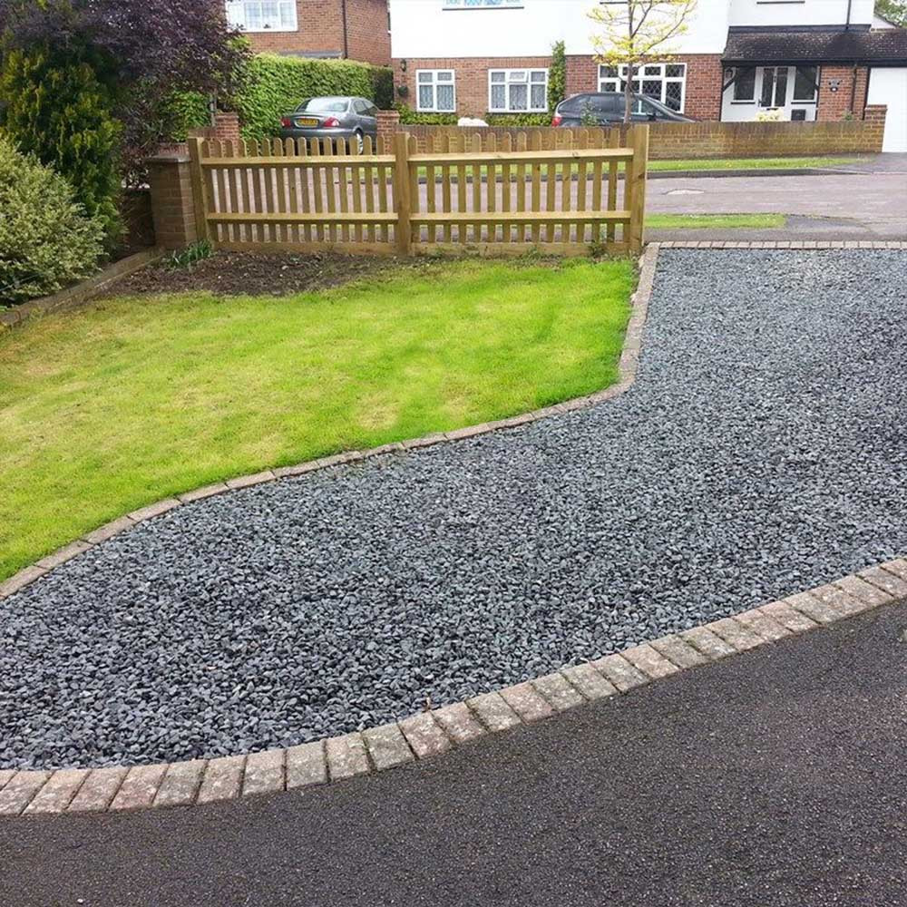 20mm Charcoal Basalt Chippings - 850kg Bulk Bag