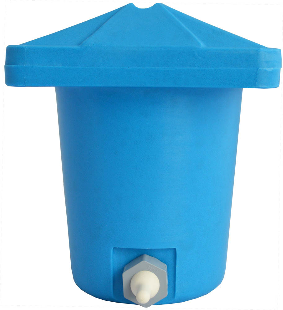 Single Bucket Hook-On Calf / Lamb Feeder