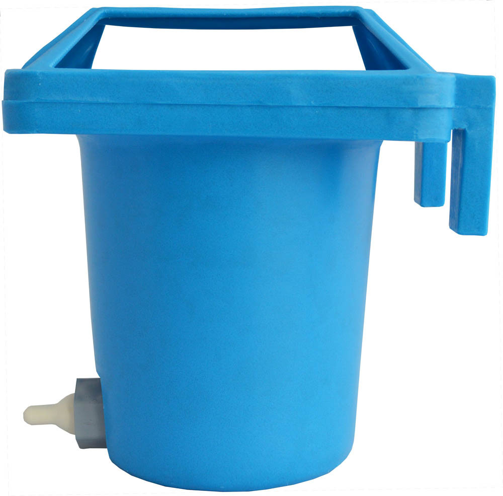Single Bucket Hook-On Calf / Lamb Feeder