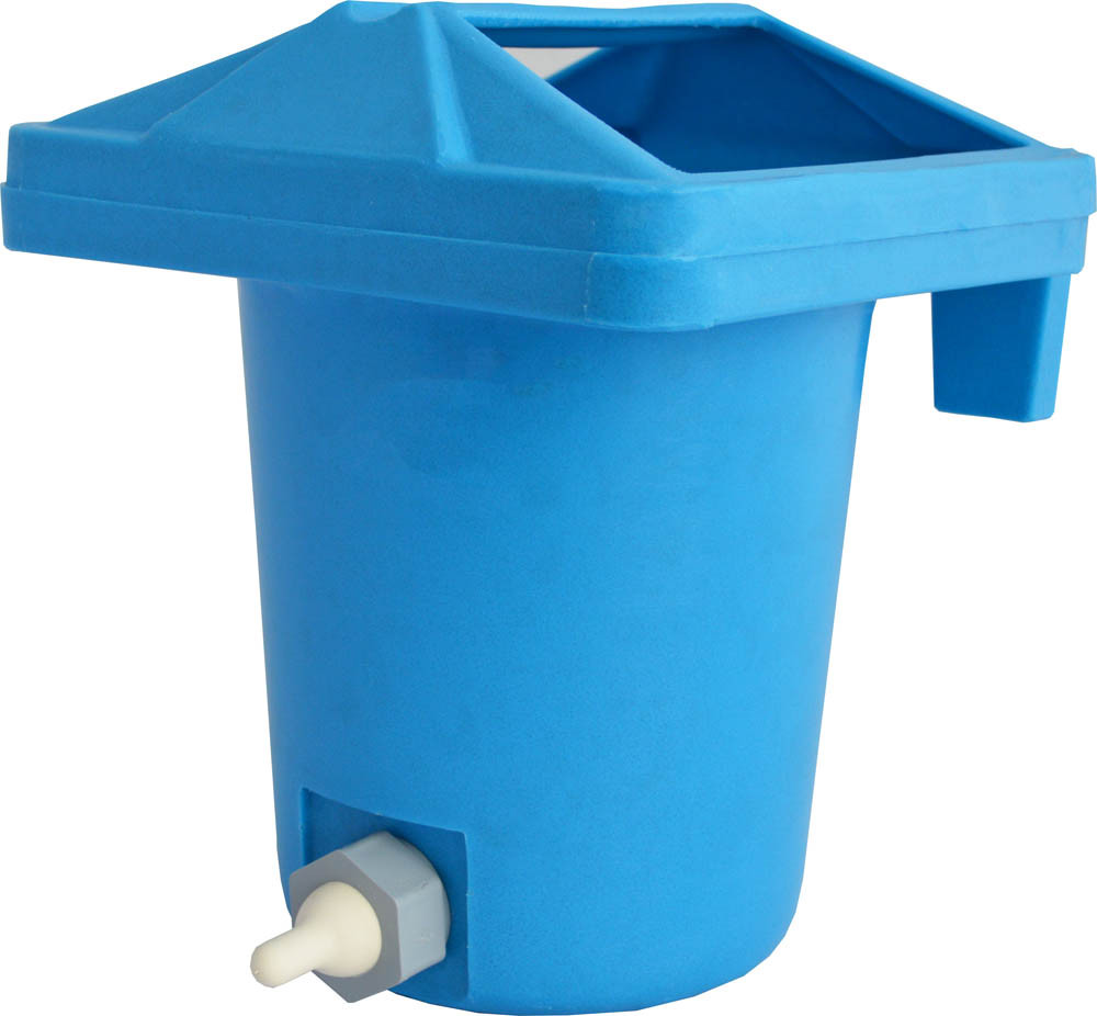 Single Bucket Hook-On Calf / Lamb Feeder