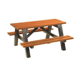 Surrey Picnic Table