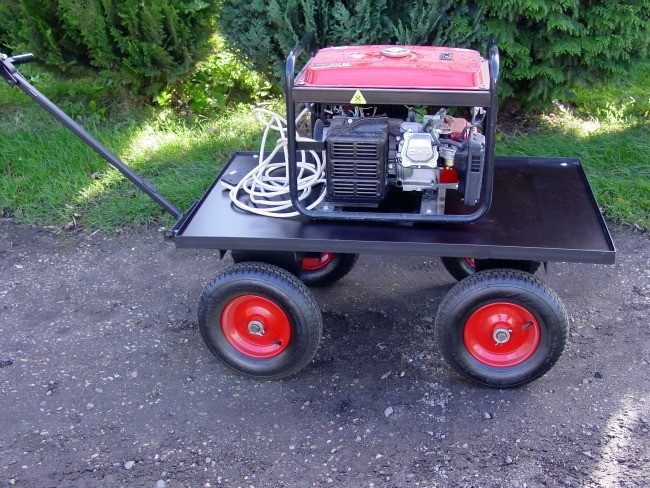 Four Wheel Turn Table Trolley - Length 1230mm