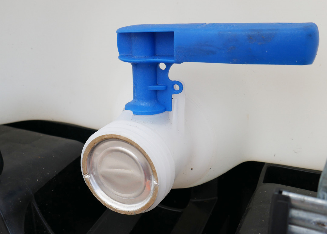 Serbatoi Acque Nere | Nautica Illiano - Foto 2