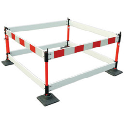 Champion Folding Barrier System 0.75m x 4 Style