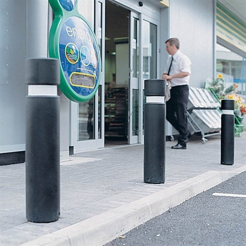 Monarch Reflex Bollard