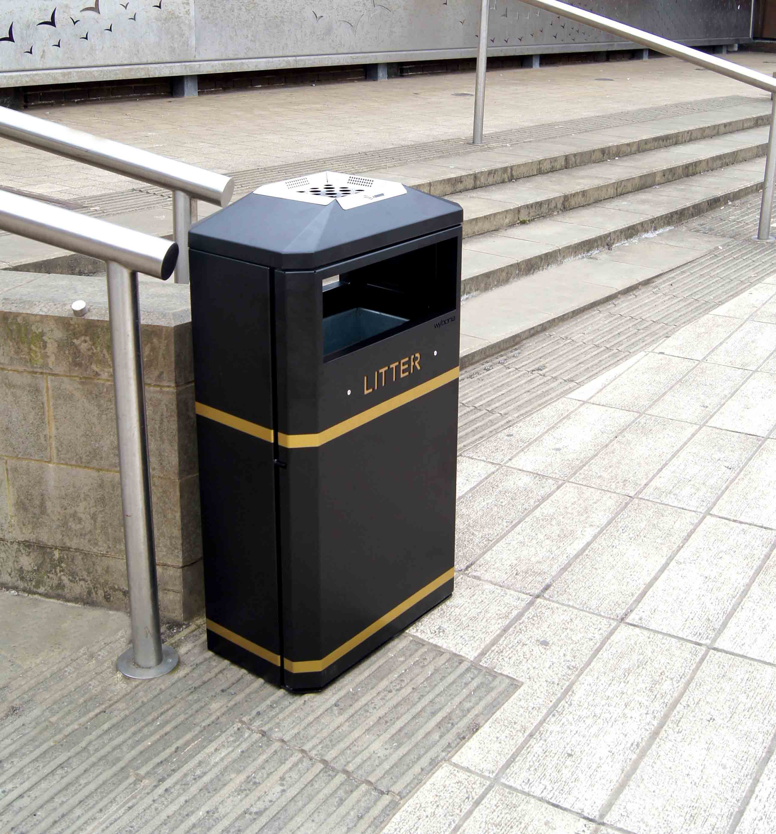 Middlesbrough Steel Litter Bin - 90 Litre