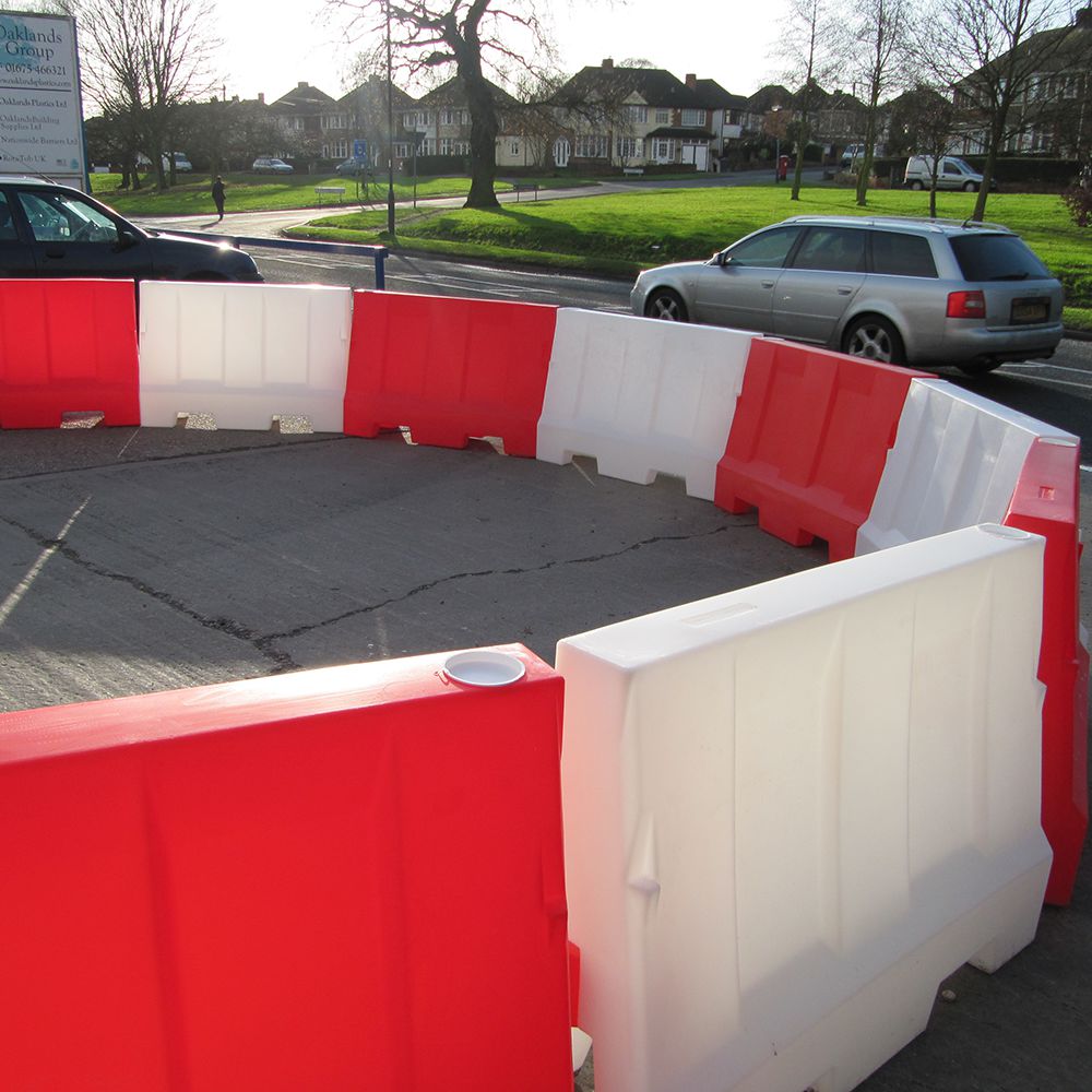 EVO80 Traffic Barrier - Pack of 11