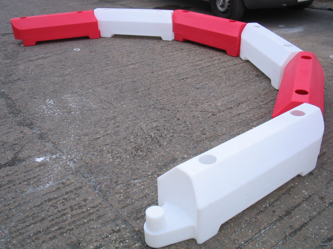 Mini Track Barrier RB1300 Track Barrier - Pack Of 18 - Kingfisher Direct Ltd