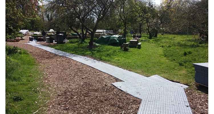 Portapath Event Flooring - 80mm x 310mm x 10.6mm - 3.76kg