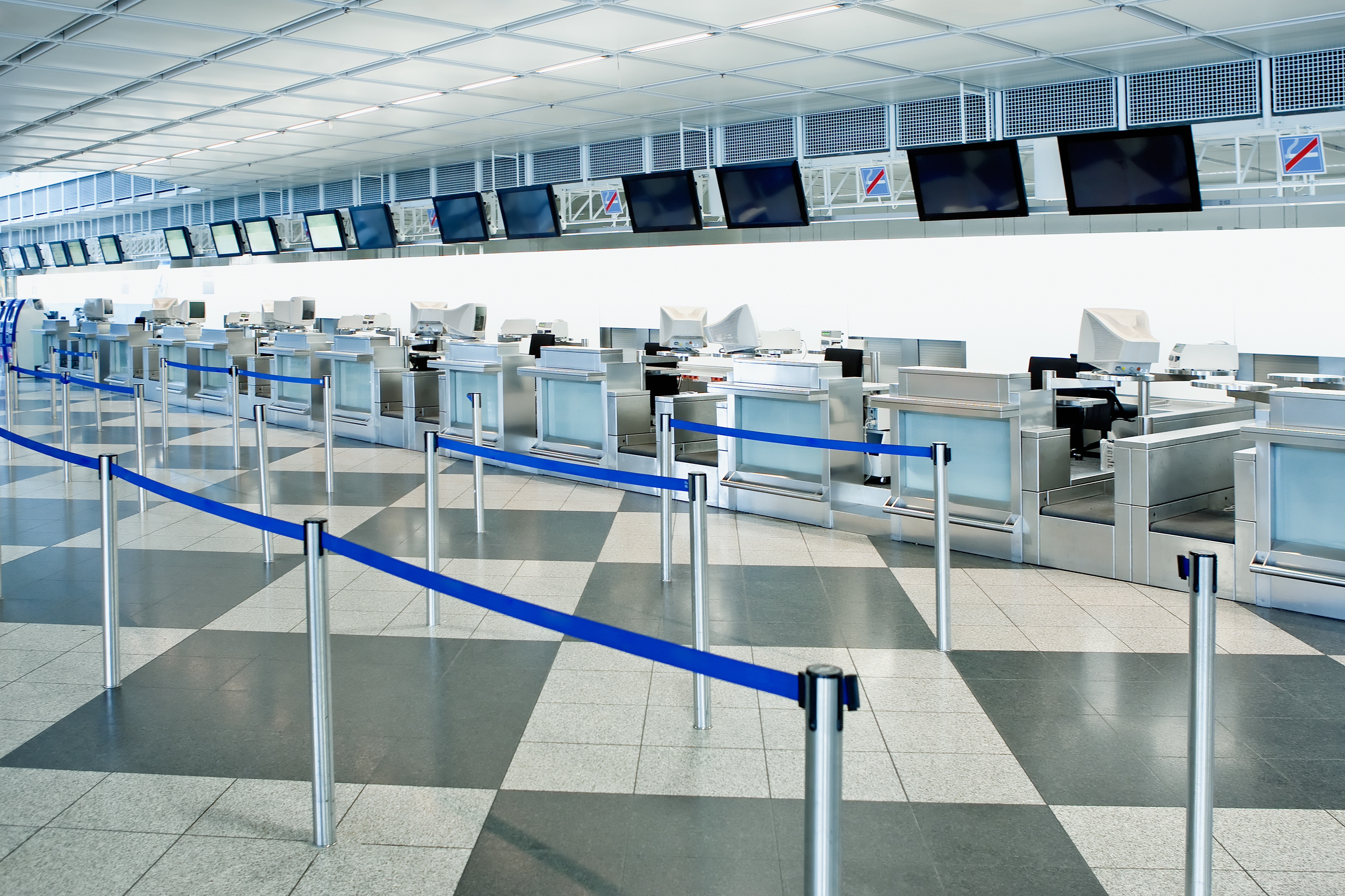 QueueMaster Retractable Belt Barrier - 3.4m Belt