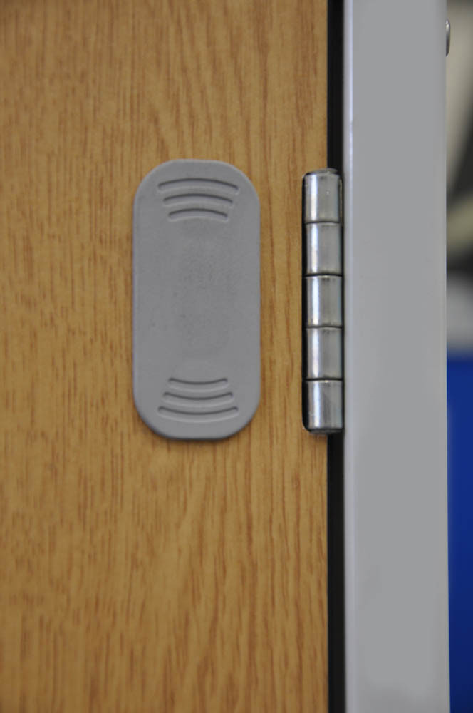Laminate Door Locker - 6 Door - Cam Lock