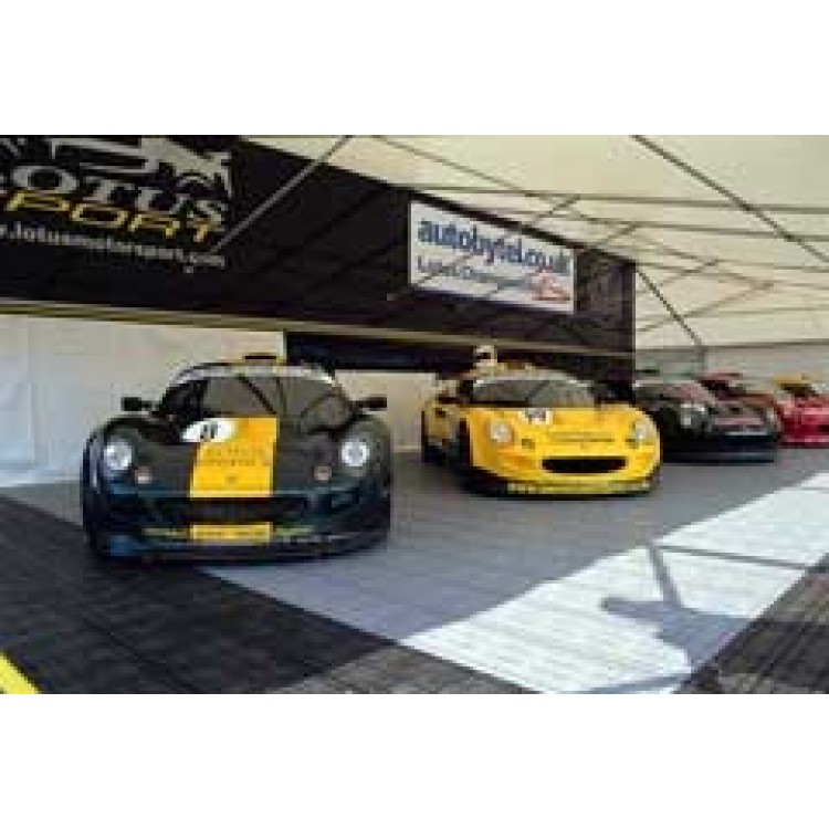 Rola-Trac Ultra Pedestrian and Event Matting - 330mm x 165mm x 18mm - 0.198kg