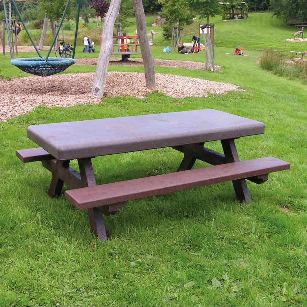 100% Recycled Plastic Forio Children’s Picnic Bench