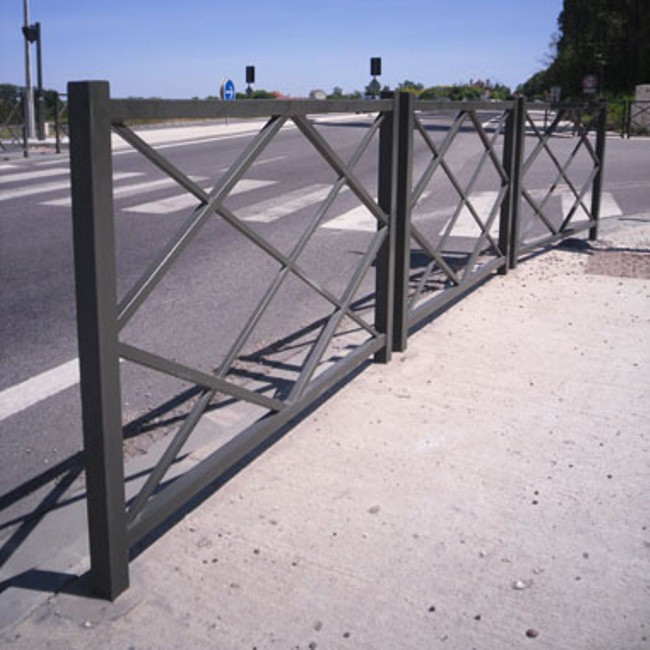 Damege Railing Diamond Railing - Kingfisher Direct Ltd