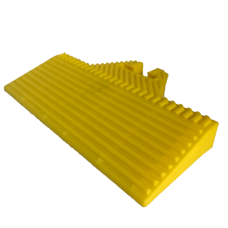 Spa Strack Ramp Supa-Trac Lite Ramp 225mm x 90mm x 27mm - Kingfisher Direct Ltd