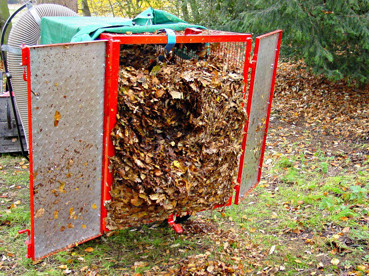 Large Capacity Trailed Leaf Collector