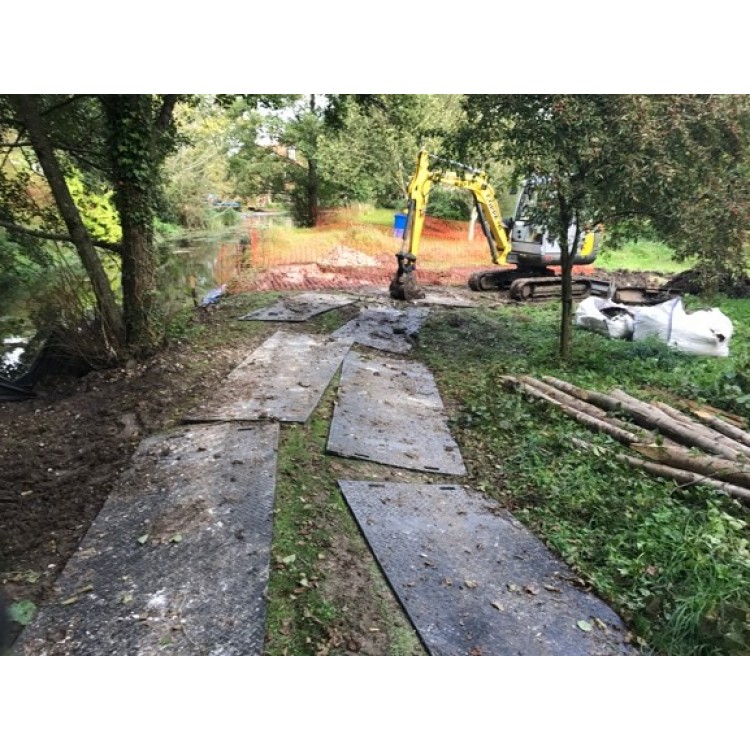 EuroTrak HD Heavy Duty Access Mats 2400mm x 1200mm x 15mm - 44kg