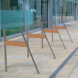 Wyatt Cycle Stand - Lifestyle