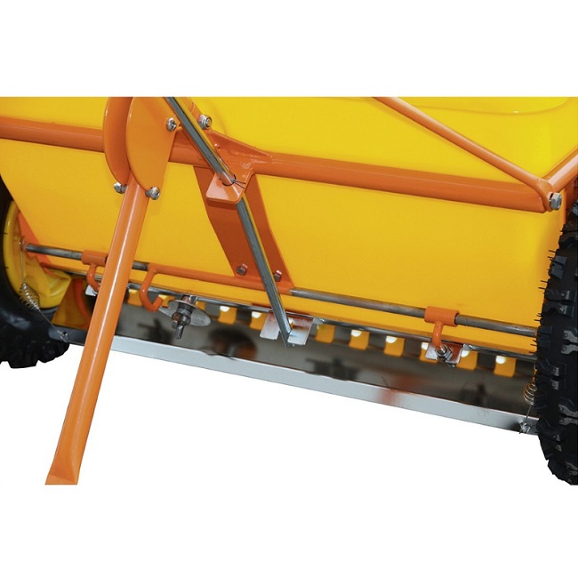 Cemo KS 35-E Professional Grade Grit / Salt Spreader