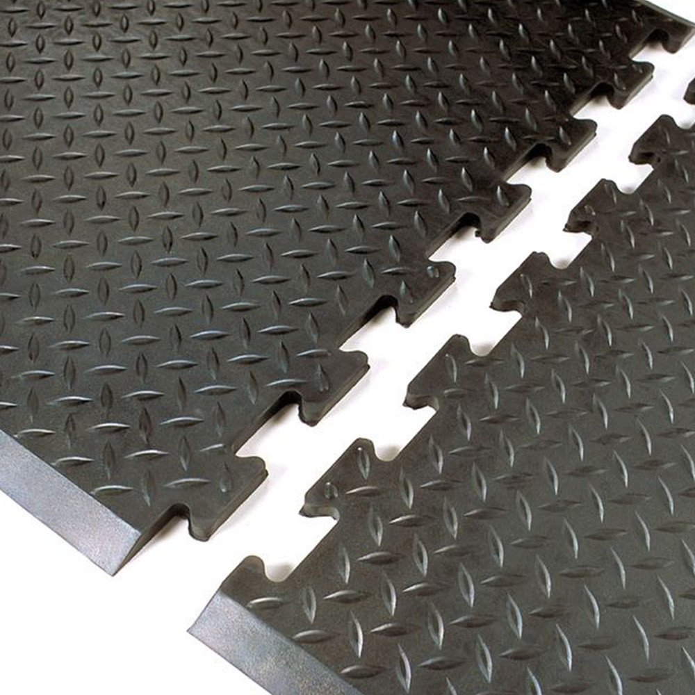Diamond Interlocking Anti-fatigue Mat 71cm x 79cm