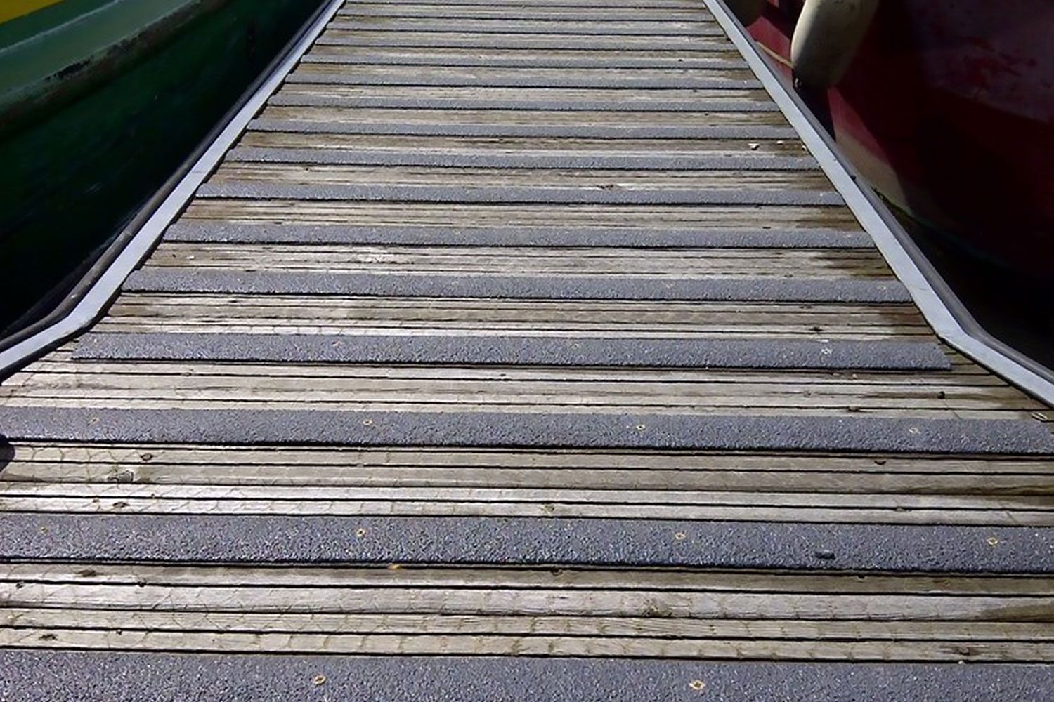 Anti-Slip GRP Decking Strips