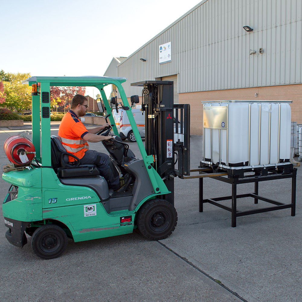 Steel IBC Stand for Gravity Feeding