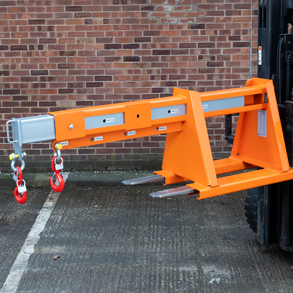 Fork Mounted Extending Jib