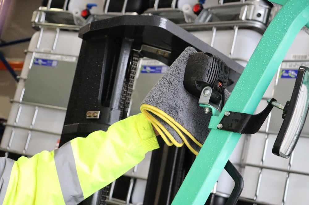 Microfibre High Quality Drying Towels - Pack of 4