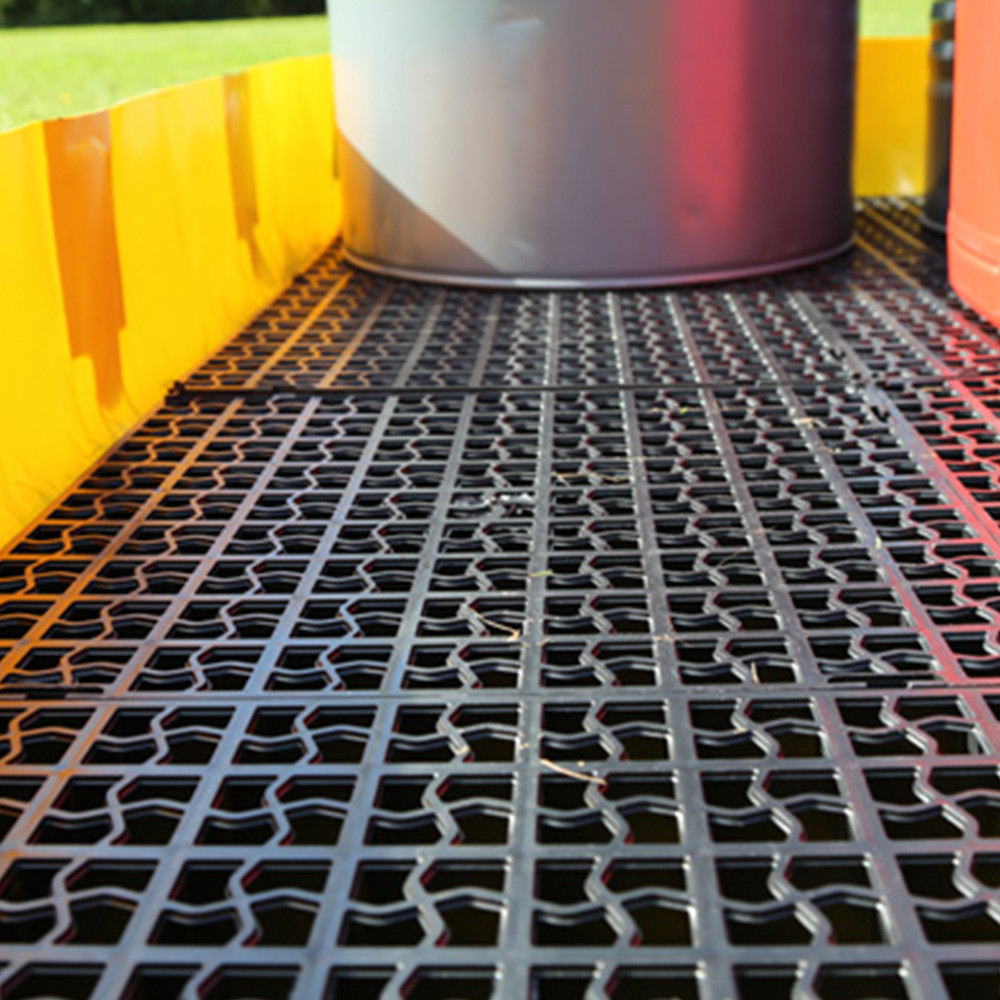 63 x (50cm x 50cm) Interlocking Decking Grids for INB-79