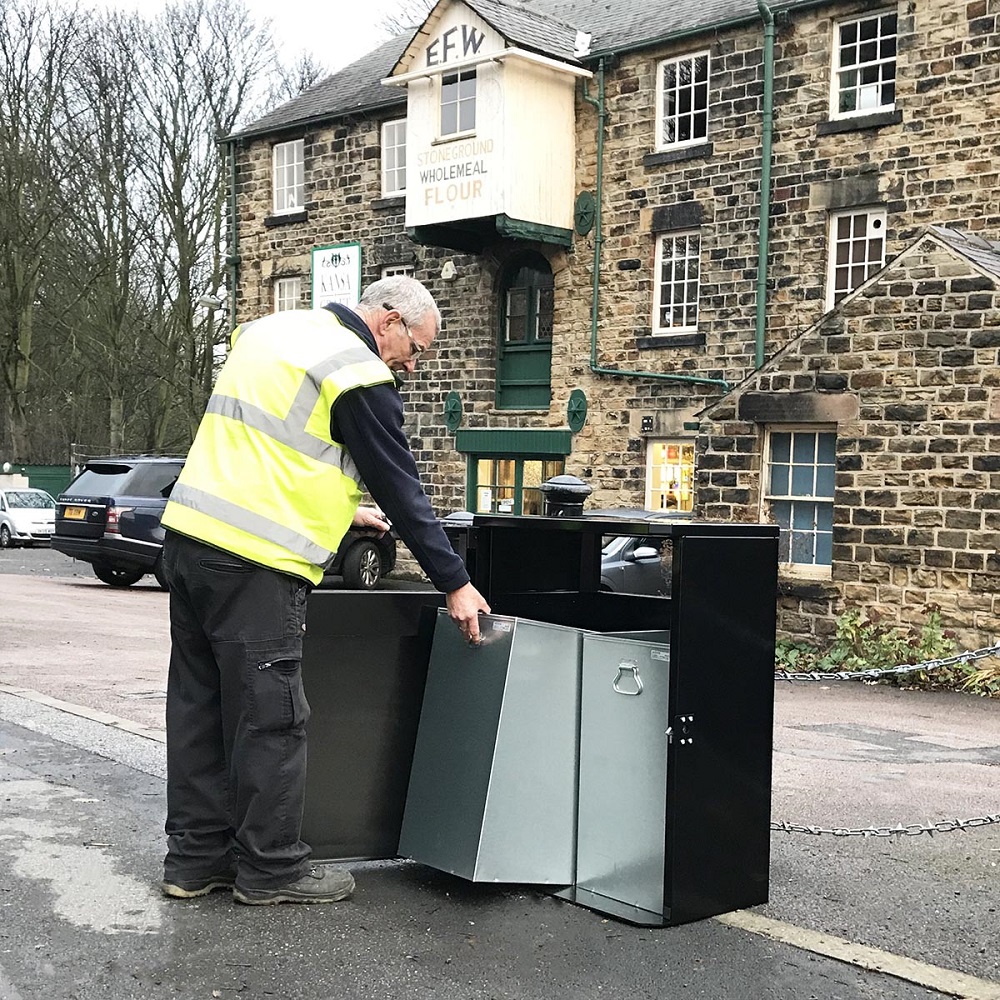 Middlesbrough Steel Litter Bin - 160 Litre