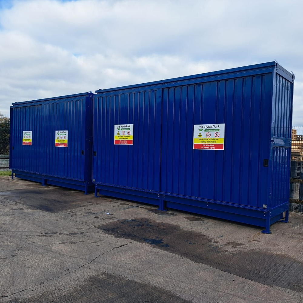 Steel Bunded Store for 8 IBC / 32 Drums