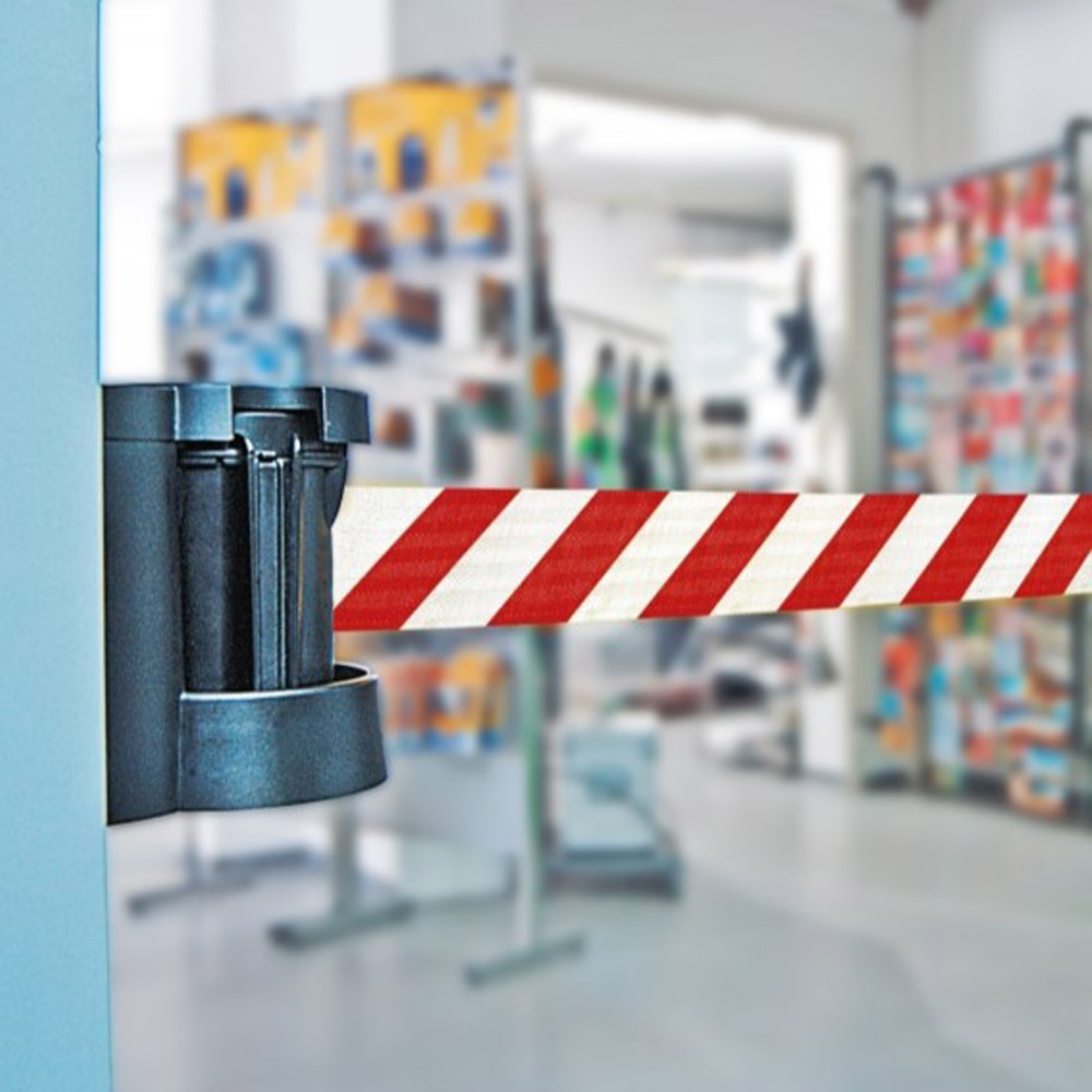 Wall Mounted Belt Barrier