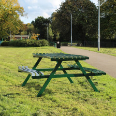 Wave Style Picnic Table